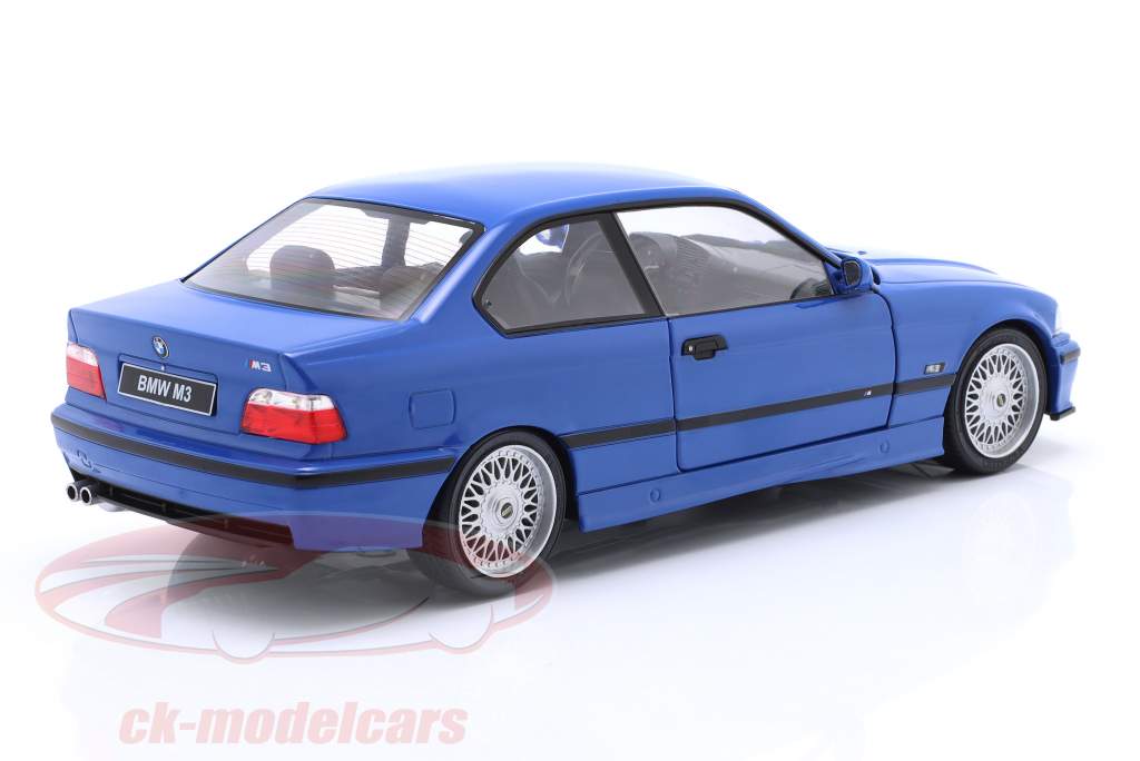 BMW M3 (E36) Coupe Année de construction 1996 santorin bleu 1:18 Solido