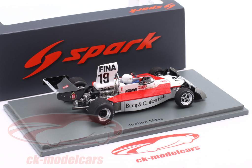 Spark 1:43 Jochen Dimensions Surtees TS16 #19 South Africa
