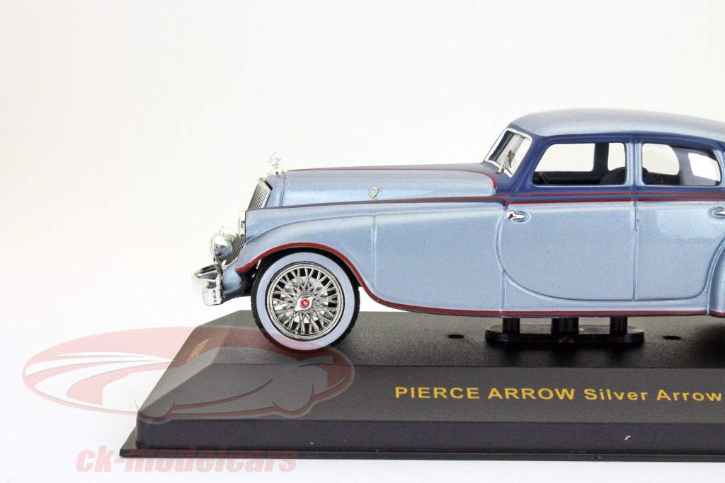 Pierce Arrow Silver Arrow anno 1933 argento 1:43 Ixo