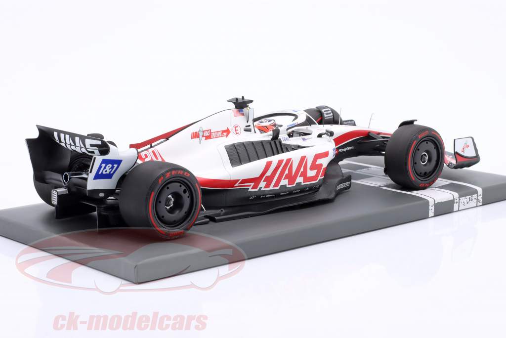 Kevin Magnussen Haas VF-22 #20 Brésil GP formule 1 2022 1:18 Minichamps