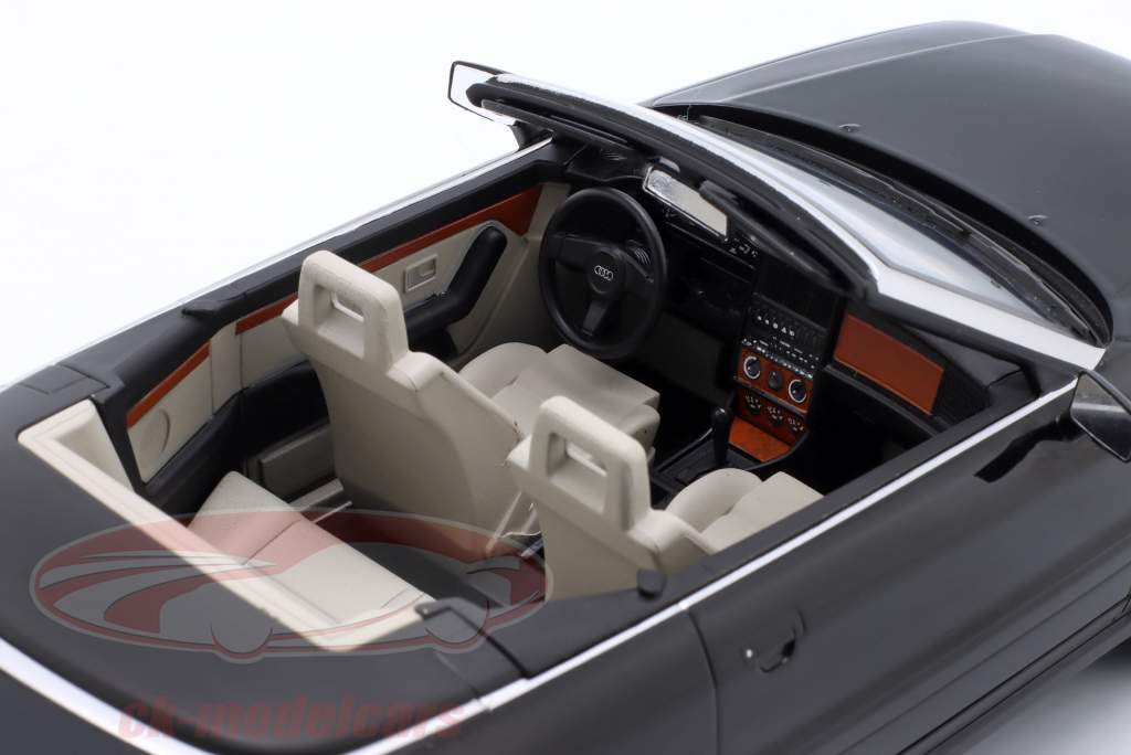 Audi Cabriolet Ano de construção 1991 preto 1:18 ModelCar Group
