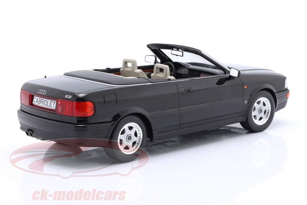 Audi Cabriolet Ano de construção 1991 preto 1:18 ModelCar Group