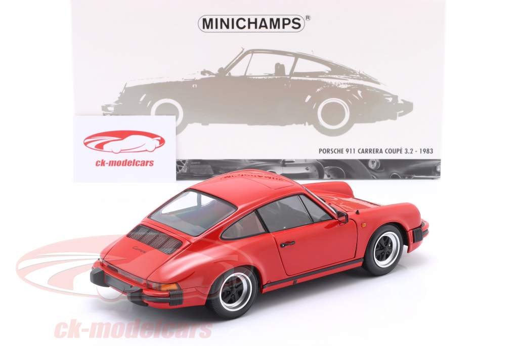 Minichamps 1:18 Porsche 911 Carrera Coupe 3.2 建設年 1983 赤