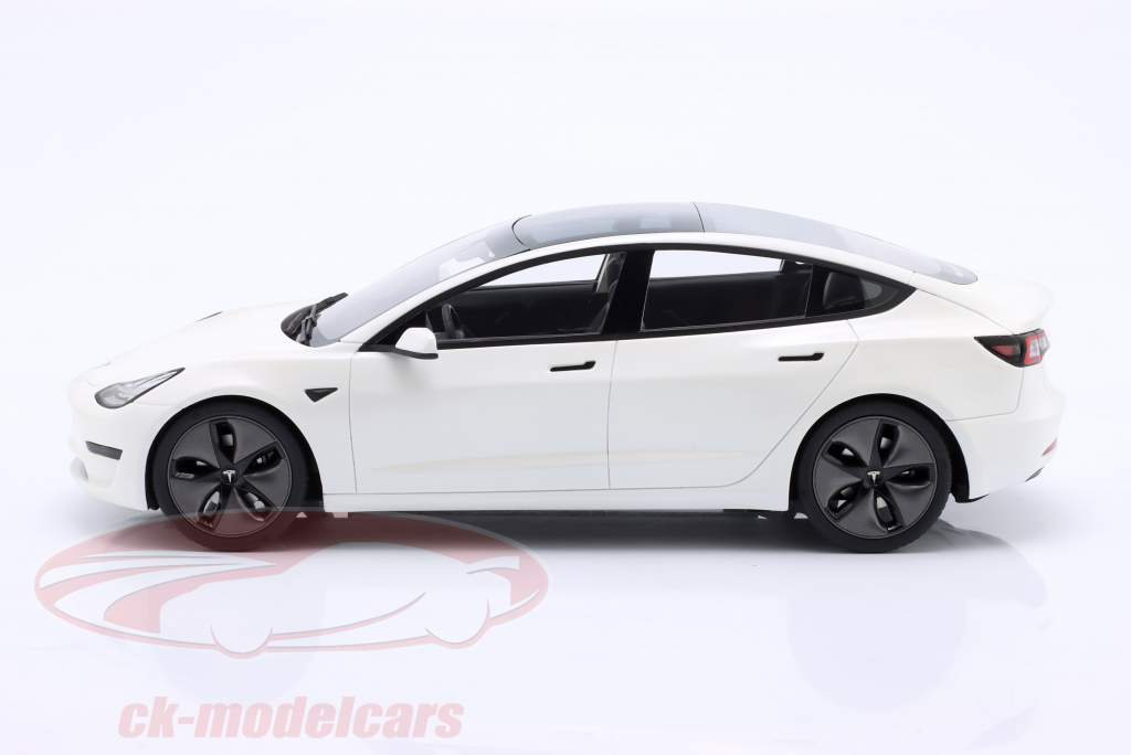 Tesla Model 3 Année de construction 2021 blanc perle 1:18 LS Collectibles