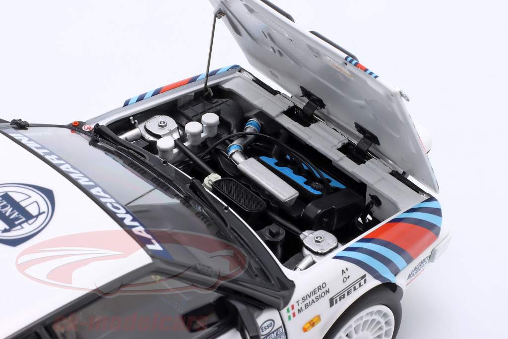Lancia Delta HF 4WD #6 gagnant Rallye Monte Carlo 1987 Siviero, Biasion 1:18 Kyosho