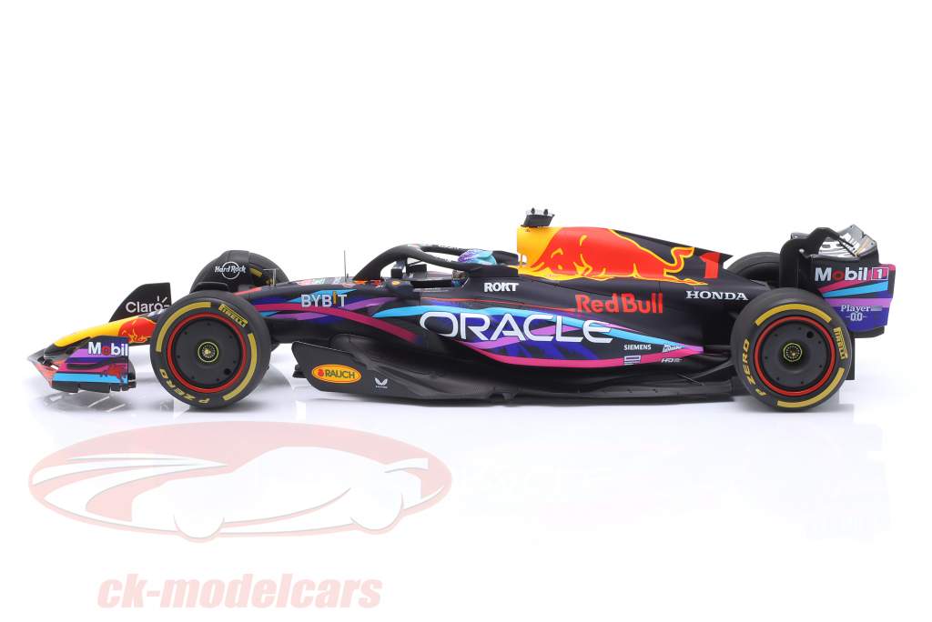 M. Verstappen Red Bull RB19 #1 Winner Miami GP Formula 1 World Champion 2023 1:18 Spark