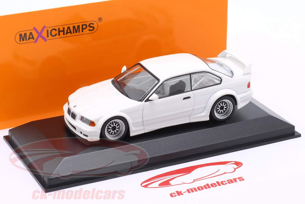 BMW M3 (E36) GTR Année de construction 1993 blanc 1:43 Minichamps