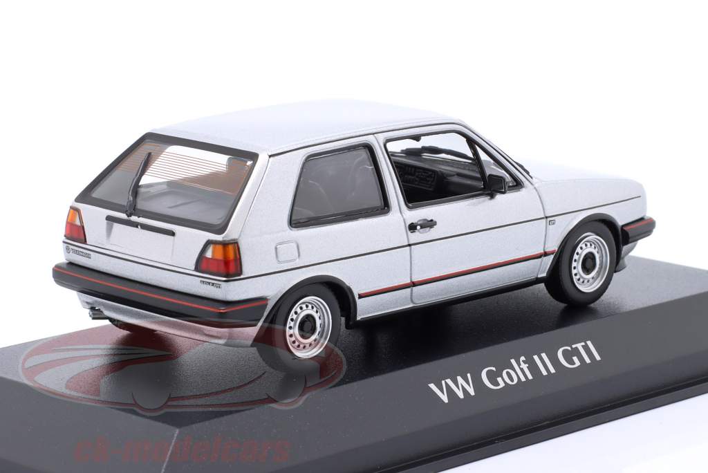 Volkswagen VW Golf II GTI 建造年份 1985 银 金属的 1:43 Minichamps