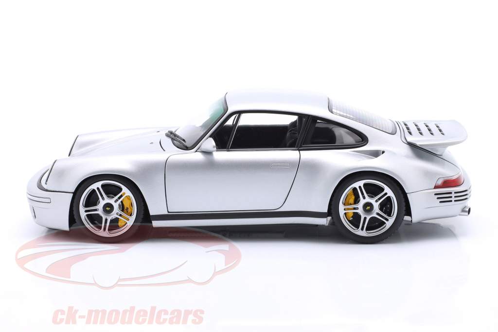 Porsche RUF CTR Anniversary Année de construction 2017 argent 1:18 Almost Real