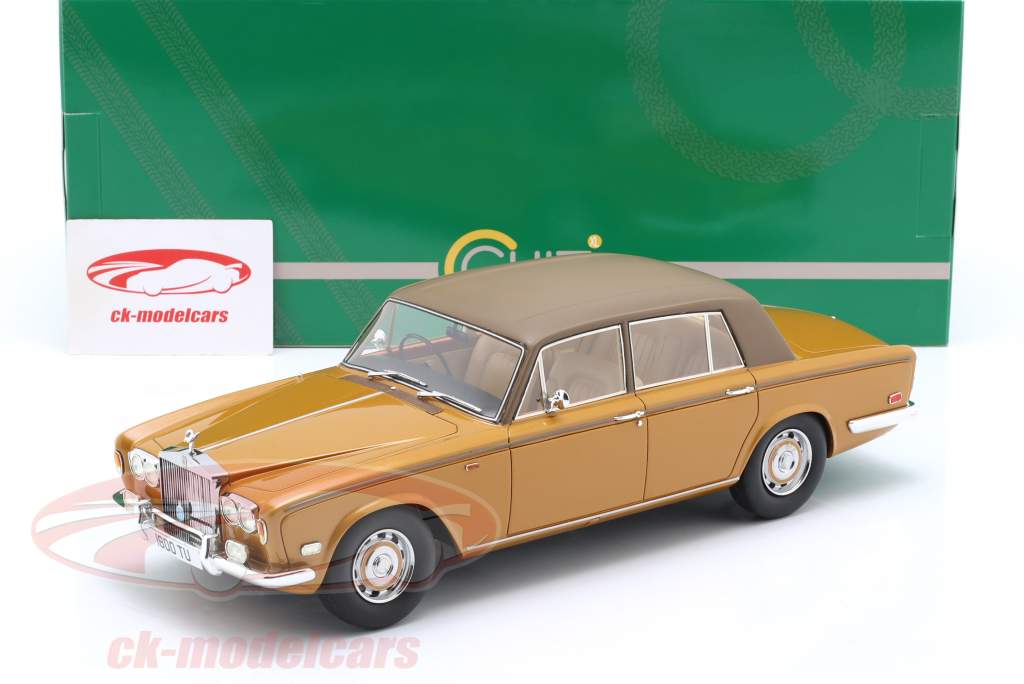 Rolls Royce Silver Shadow Année de construction 1975 or métallique 1:18 Cult Scale