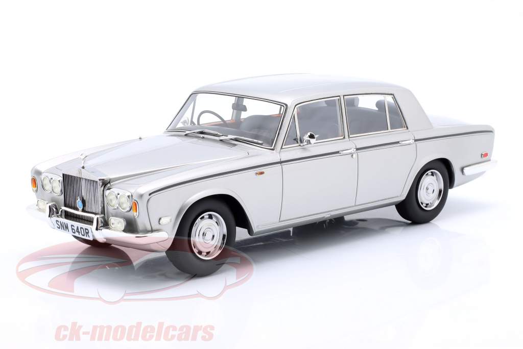 Rolls Royce Silver Shadow 建造年份 1975 银 金属的 1:18 Cult Scale