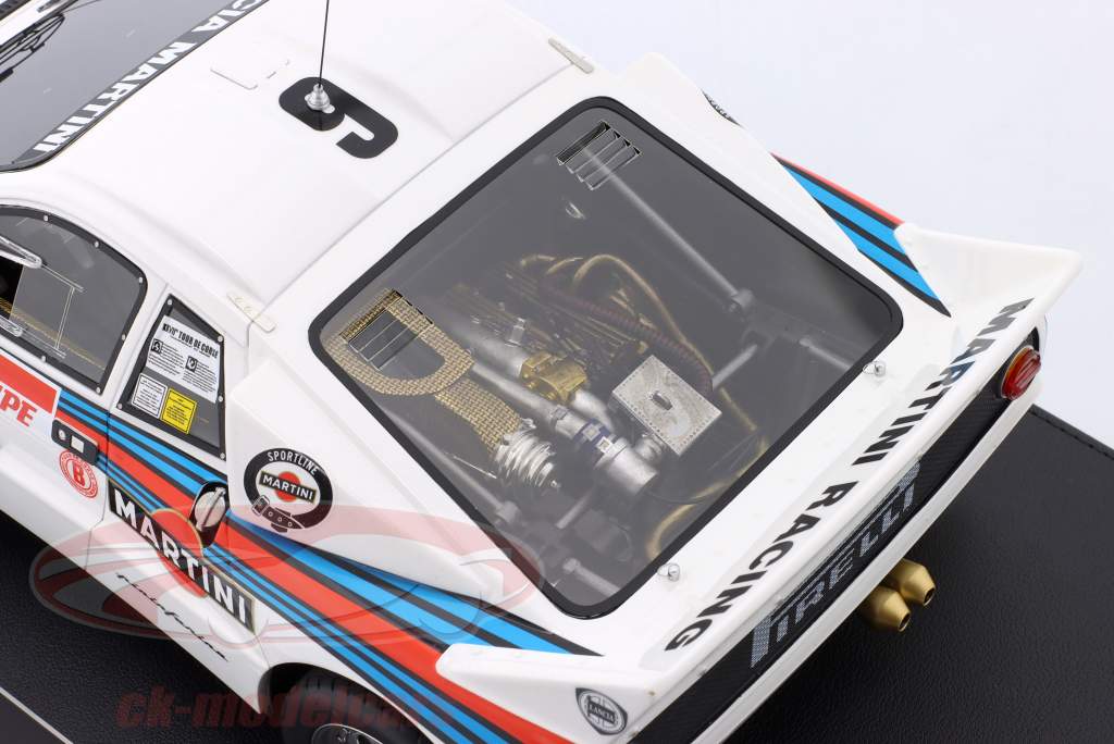 T09-C03 WRC公認 1/24 Lancia Rally 037 Alen-Kivimaki Tour de Corse 1983 ランチア ツール・ド・コルス TopMarques 1:18 Lancia Rally 037 #9 优胜者Rallye Tour de