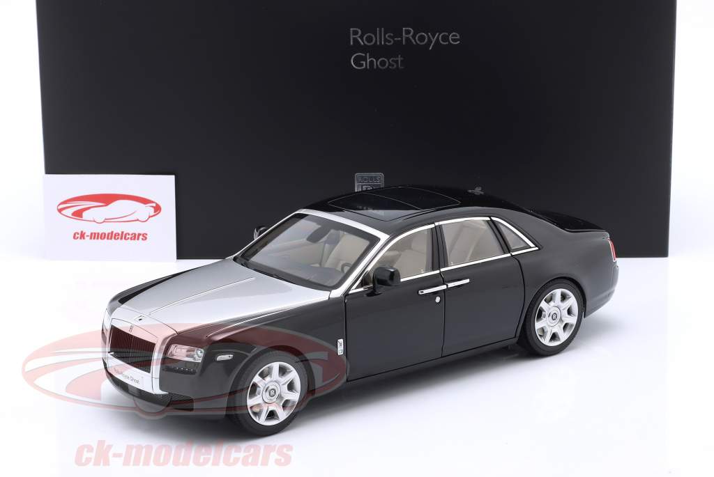 Rolls Royce Ghost Año de construcción 2011 negro / plata 1:18 Kyosho
