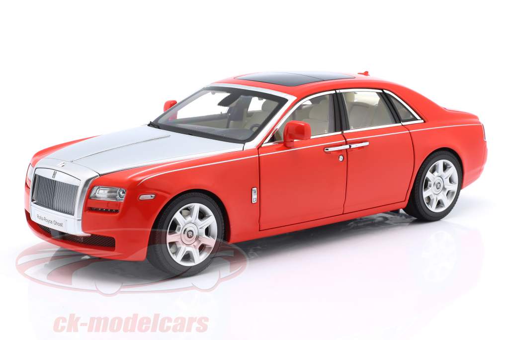 Rolls Royce Ghost Год постройки 2011 красный / серебро 1:18 Kyosho
