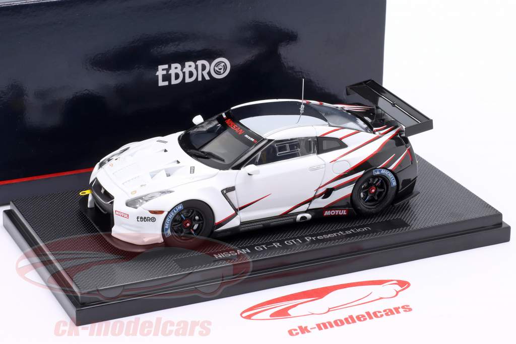 Nissan GT-R GT1 Presentation Car 2009 bianco 1:43 Ebbro