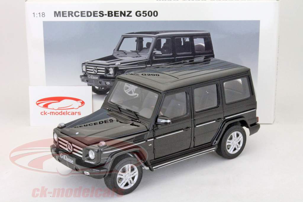 AUTOart 1:18 Mercedes-Benz G500 2012 black 76216 model car