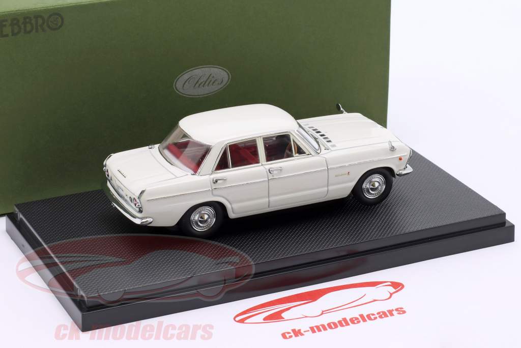 Nissan Prince Skyline 2000GT-B Byggeår 1966 hvid 1:43 Ebbro