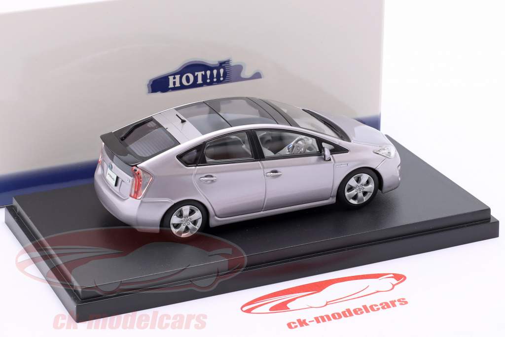 Toyota Prius Moonroof hell lila metallic 1:43 Ebbro