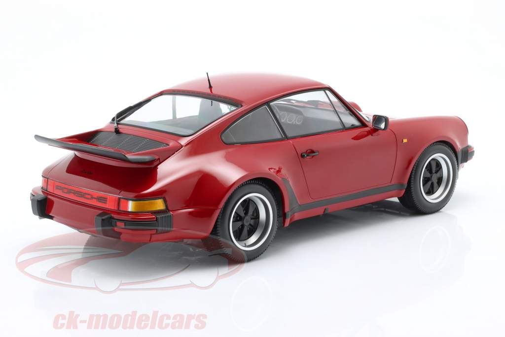 Minichamps 1:12 Porsche 911 (930) Turbo year 1977 carmine