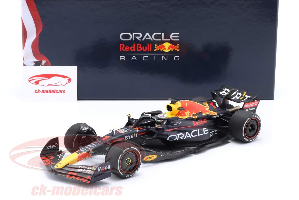 Max Verstappen Red Bull RB18 #1 Sieger USA GP Formel 1 Weltmeister 2022 1:18 Minichamps