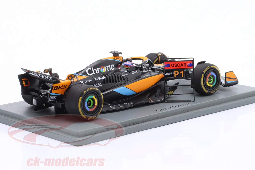 Spark 1:43 O. Piastri McLaren MCL60 #81 Winner Sprint Race