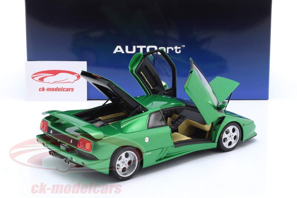 AUTOart 1:18 Lamborghini Diablo SE30 Anniversary Edition 緑