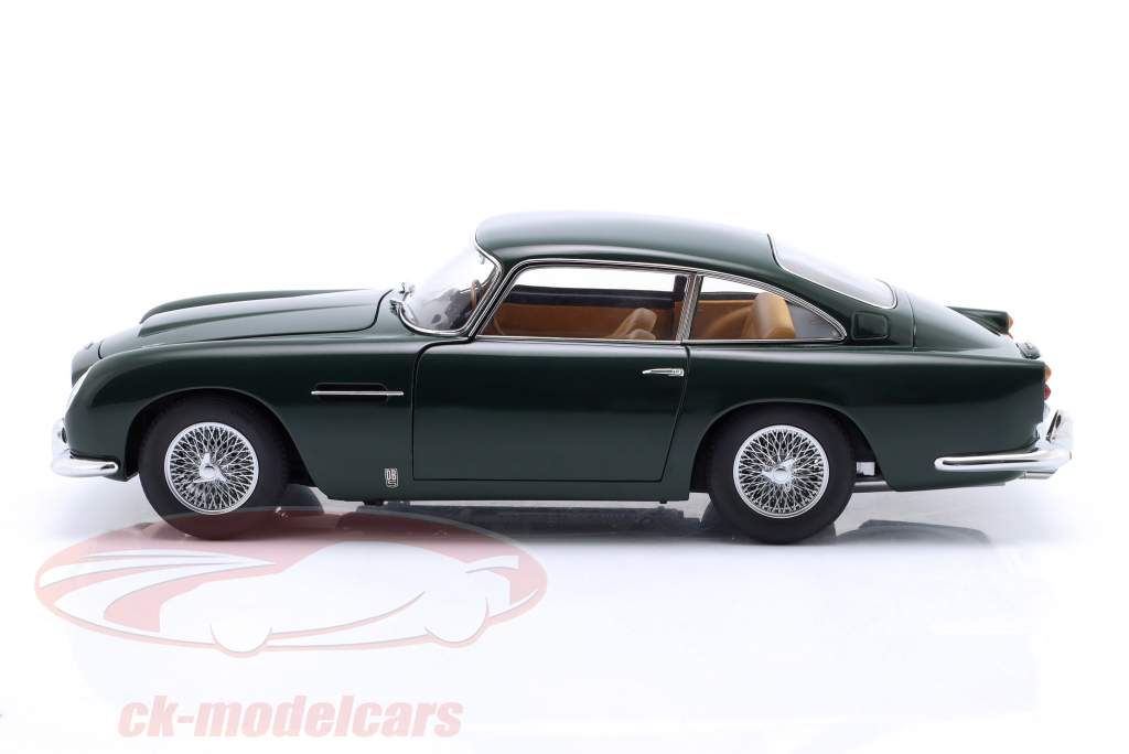 Aston Martin DB5 Ano de construção 1964 british racing verde 1:18 AUTOart