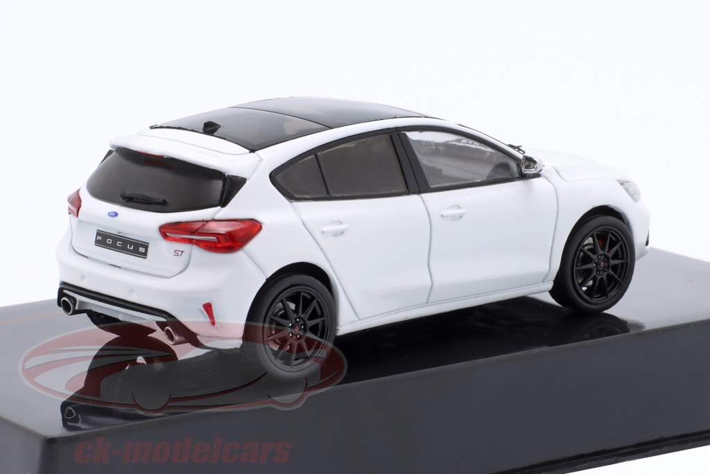 Ford Focus ST 建造年份 2022 白色的 1:43 Ixo