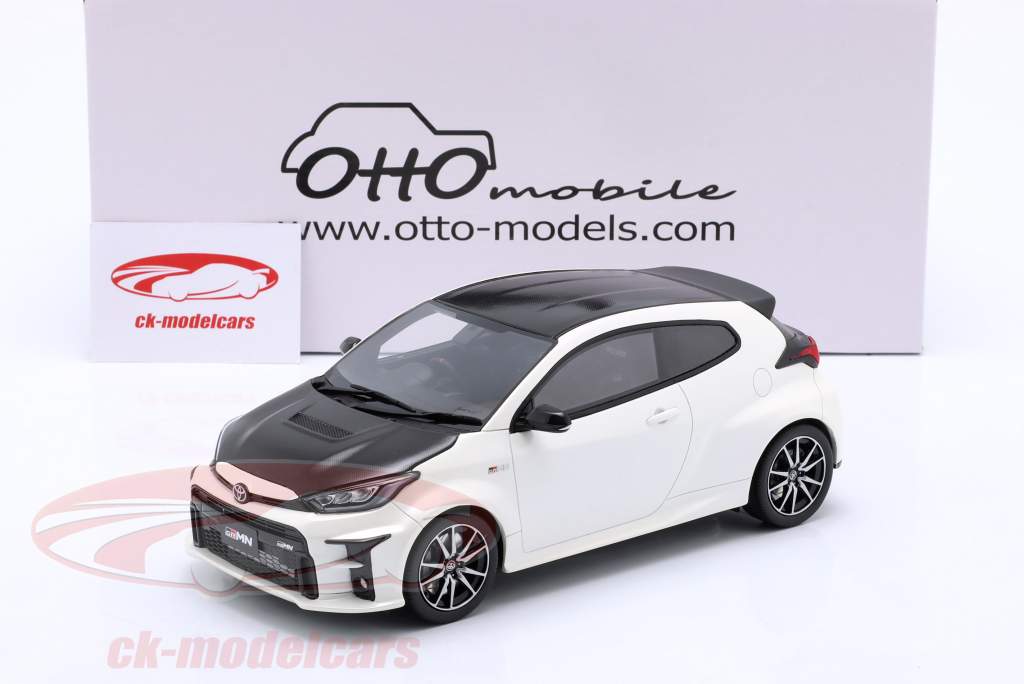 Toyota Yaris GRMN Package 建造年份 2022 珍珠白 1:18 OttOmobile