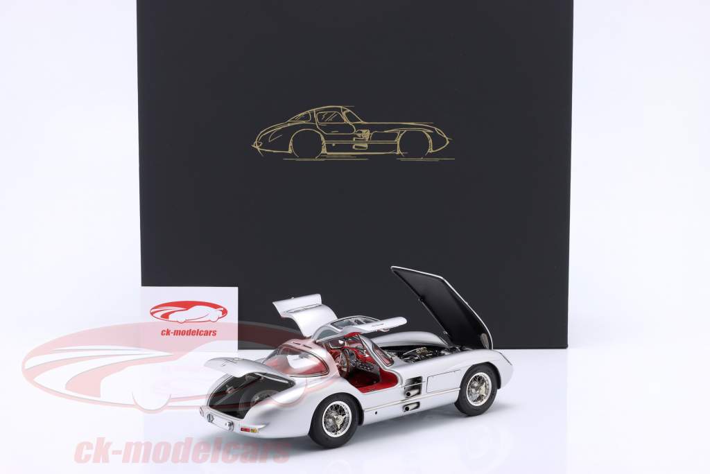 Book luxury edition with CMC model 1:18 - The Uhlenhaut Coupé