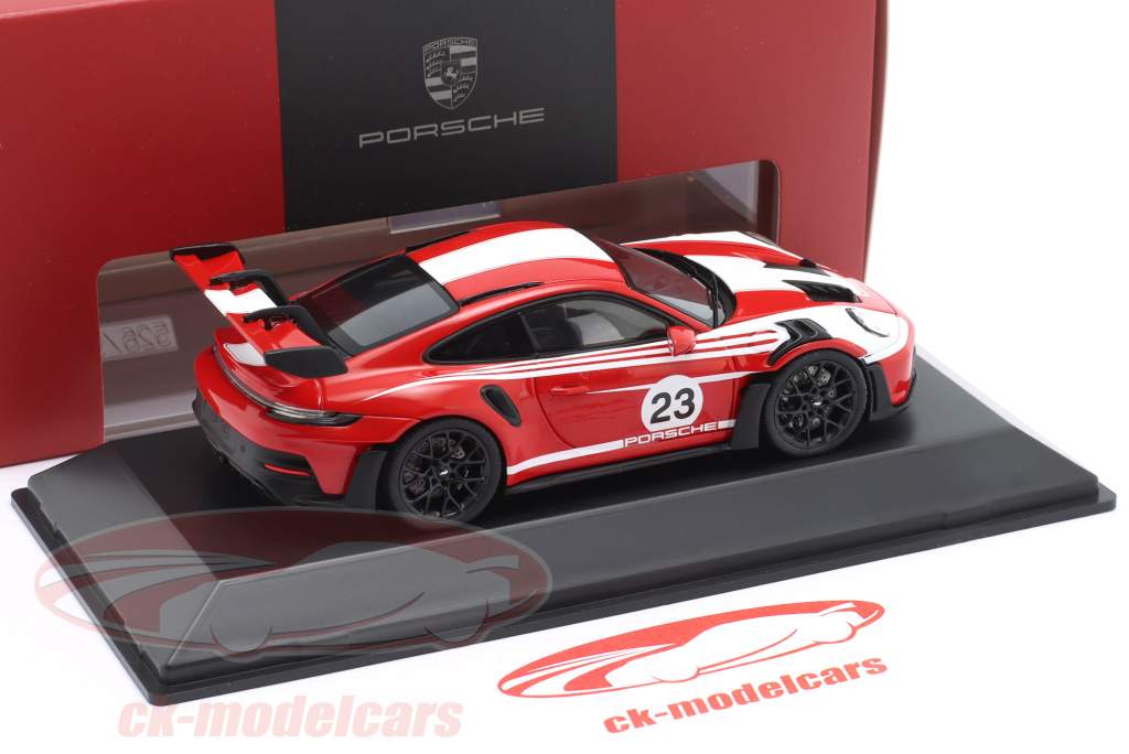Porsche 911 (992) GT3 RS #23 Salzbourg conception rouge / blanc 1:43 Spark