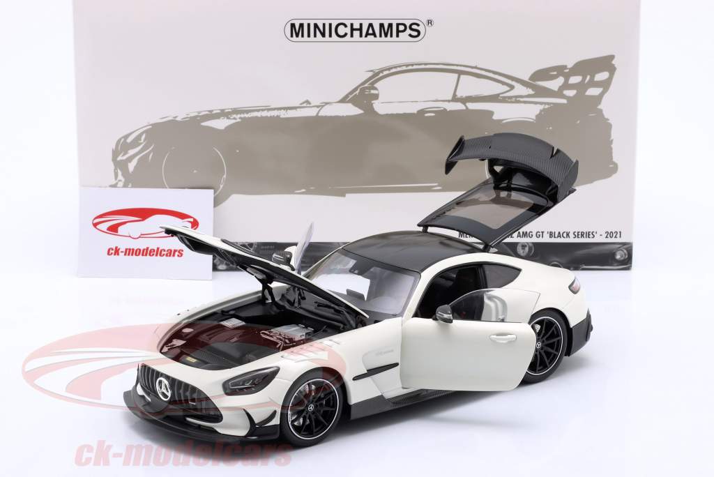 Mercedes-Benz AMG GT Black Series year 2021 white metallic 1:18 Minichamps