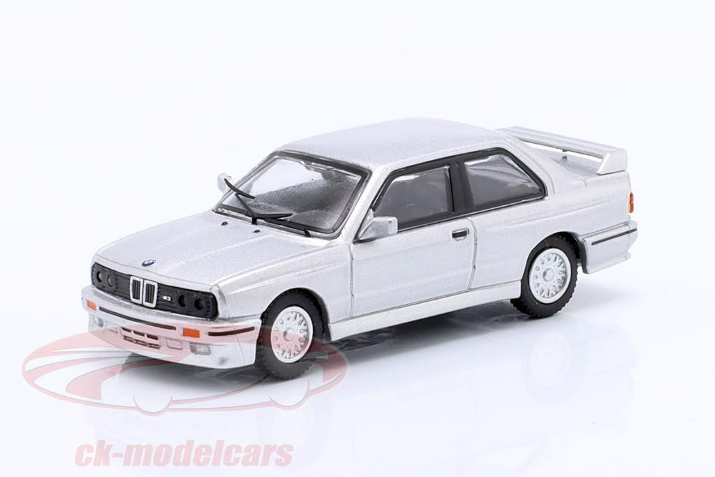 BMW M3 (E30) 建設年 1986 銀 1:87 Minichamps