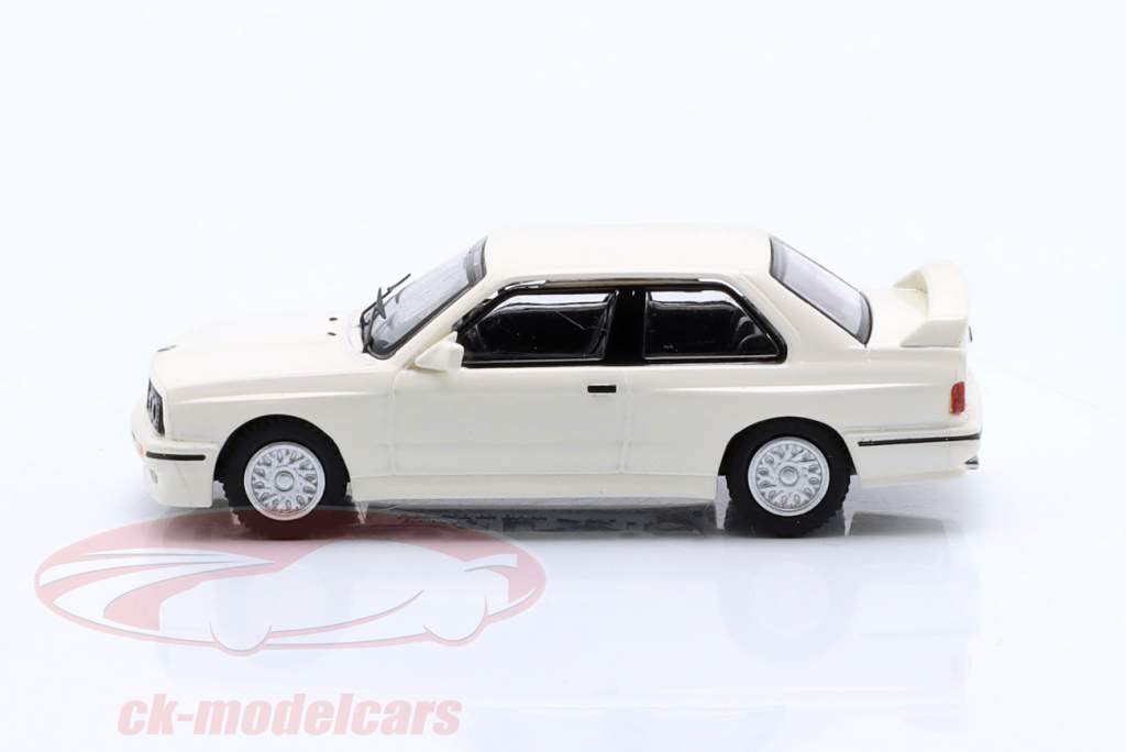 BMW M3 (E30) year 1986 white 1:87 Minichamps