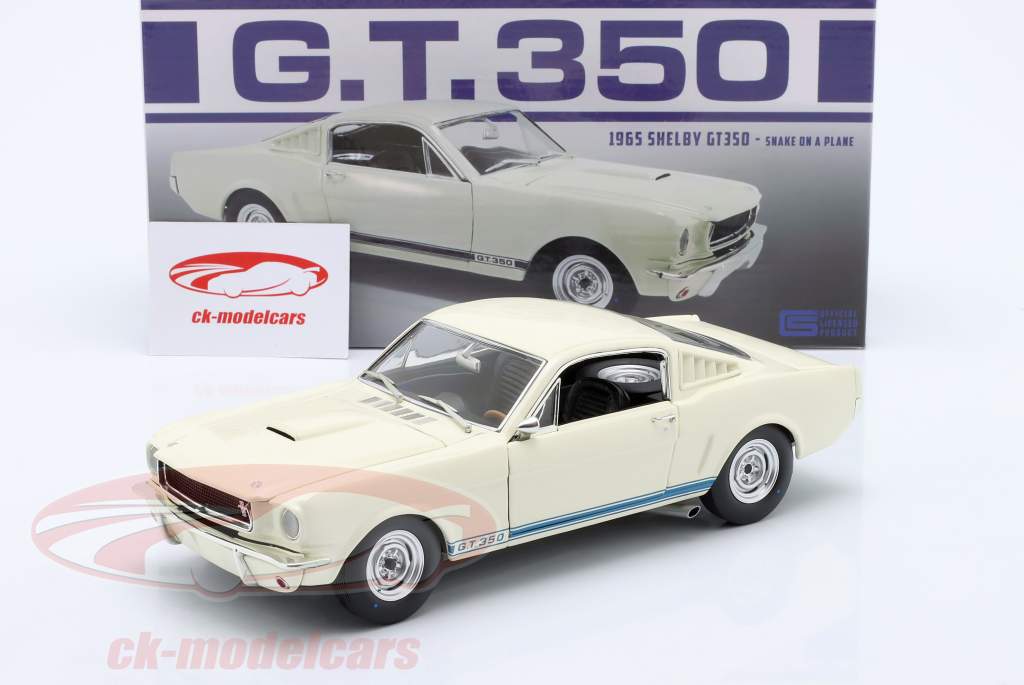 Shelby GT350 Snake on a plain 建造年份 1965 白色的 1:18 GMP
