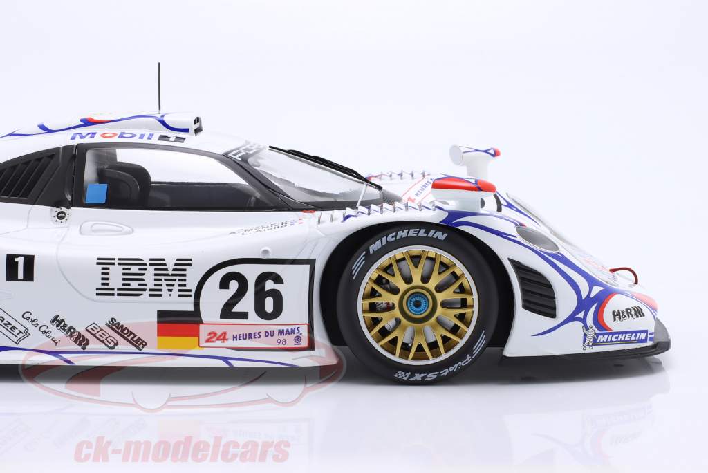 Porsche 911 GT1 #26 gagnant 24h LeMans 1998 McNish, Aiello, Ortelli 1:12 WERK83