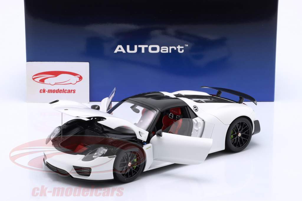 Porsche 918 Spyder Weissach Package 2013 branco 1:18 AUTOart