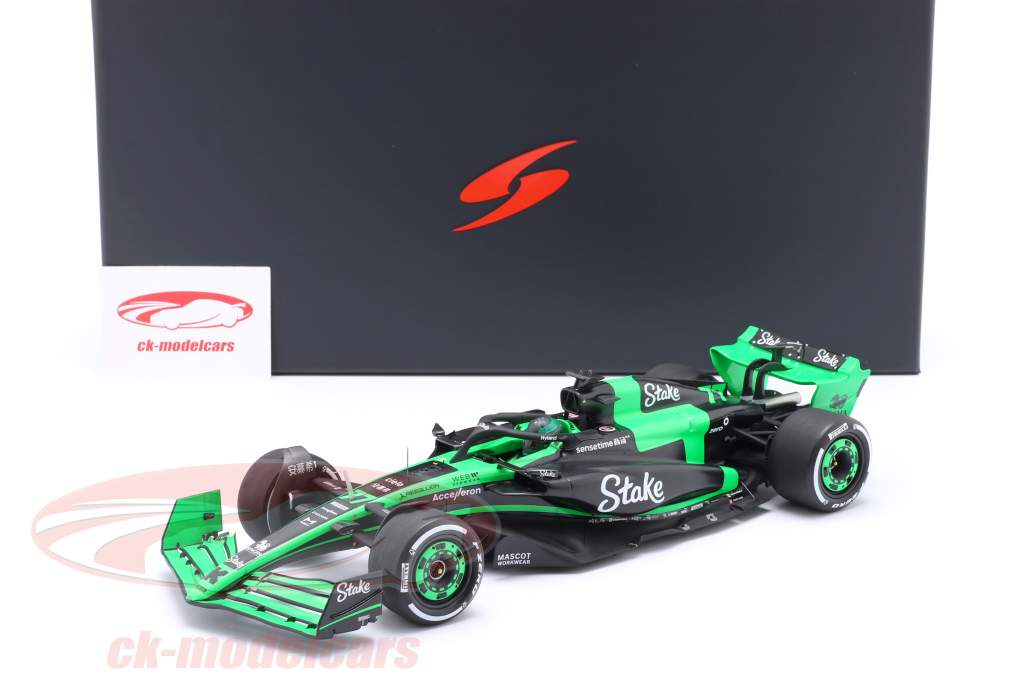 Spark 1:18 Valtteri Bottas KICK Sauber C44 #77 Bahrain GP