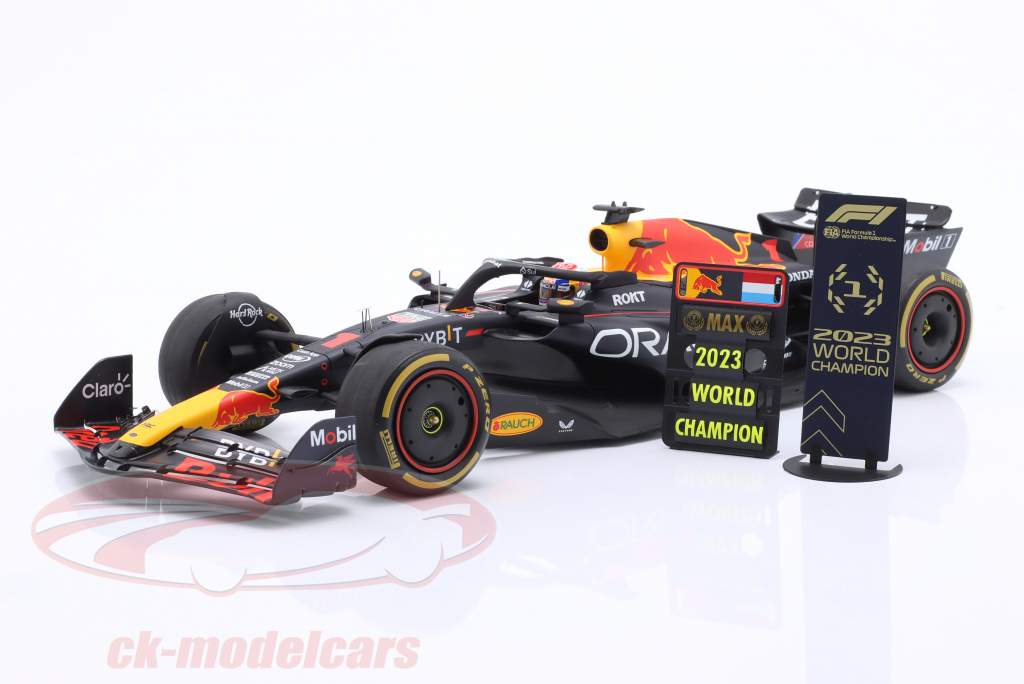 M. Verstappen Red Bull RB19 #1 Sprint Race Qatar GP formula 1 Campione del mondo 2023 1:18 Spark