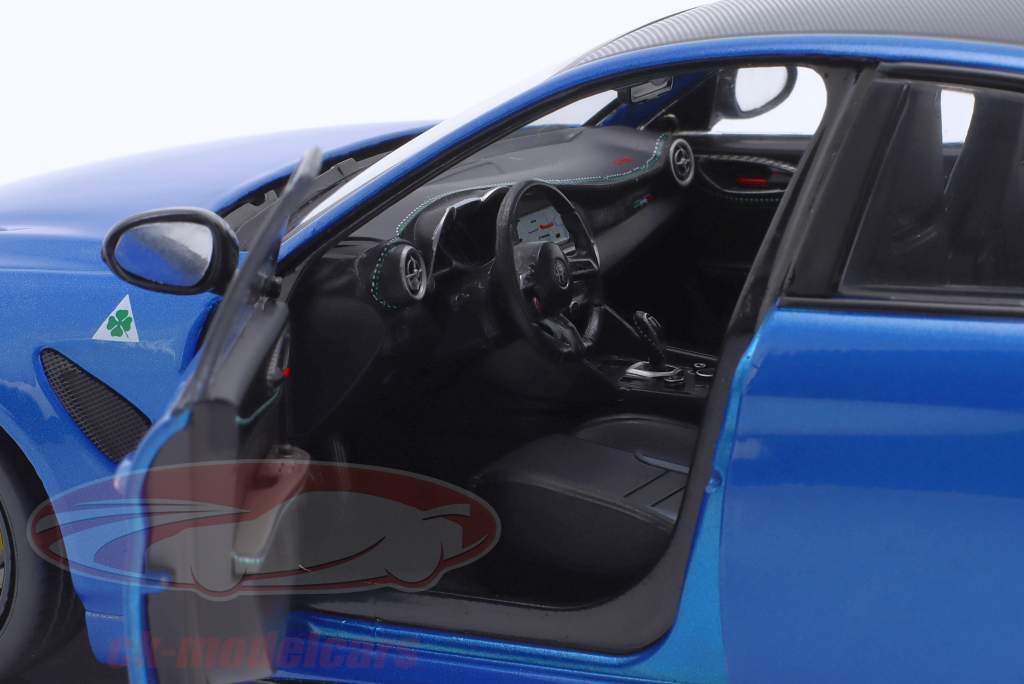 Alfa Romeo Giulia GTA 建設年 2022 青 メタリックな 1:18 Solido