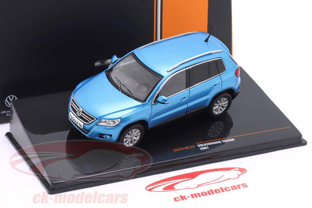 Volkswagen VW Tiguan year 2007 blue metallic 1:43 Ixo