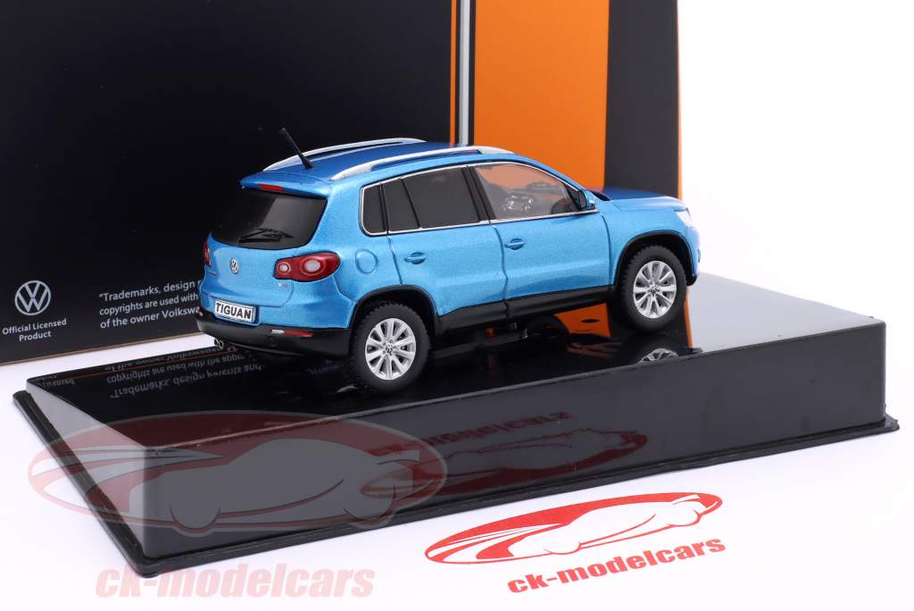 Volkswagen VW Tiguan year 2007 blue metallic 1:43 Ixo