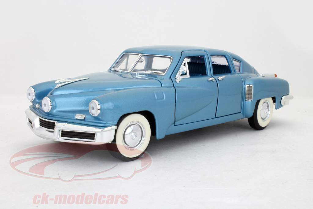 Такер Торпеда вып 1948 голубой / голубой 1:18 Yatming