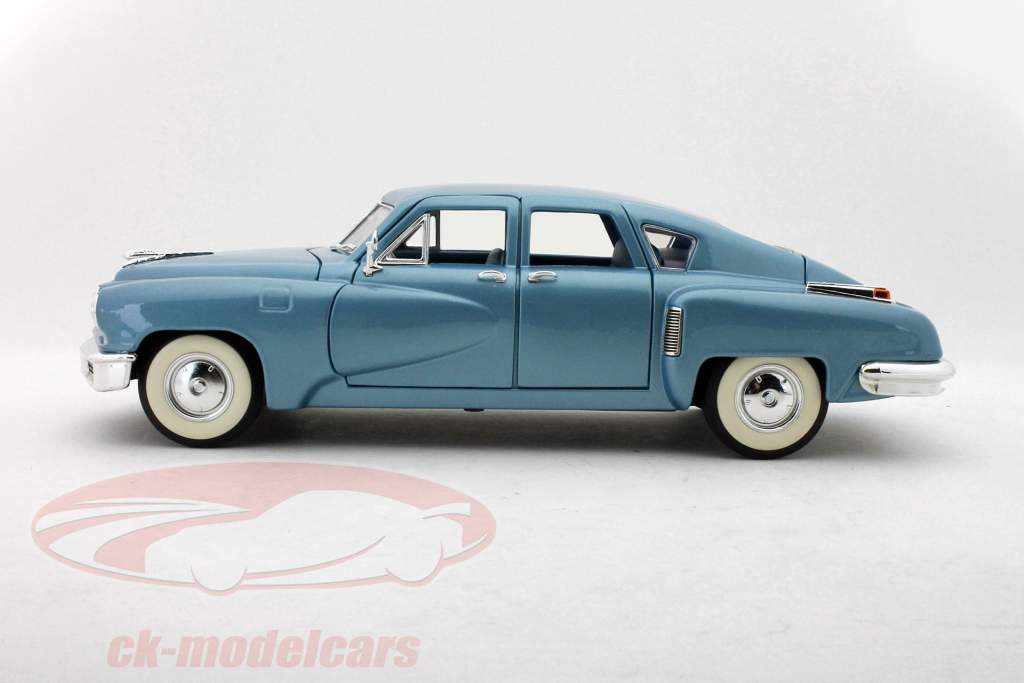 Такер Торпеда вып 1948 голубой / голубой 1:18 Yatming