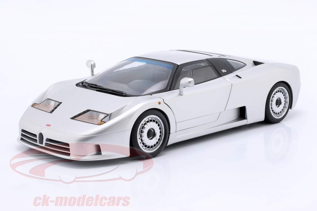 Bugatti EB110 Bouwjaar 1991 zilver 1:12 KK-Scale
