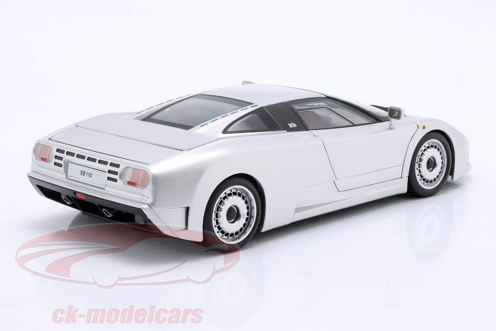 Bugatti EB110 Bouwjaar 1991 zilver 1:12 KK-Scale