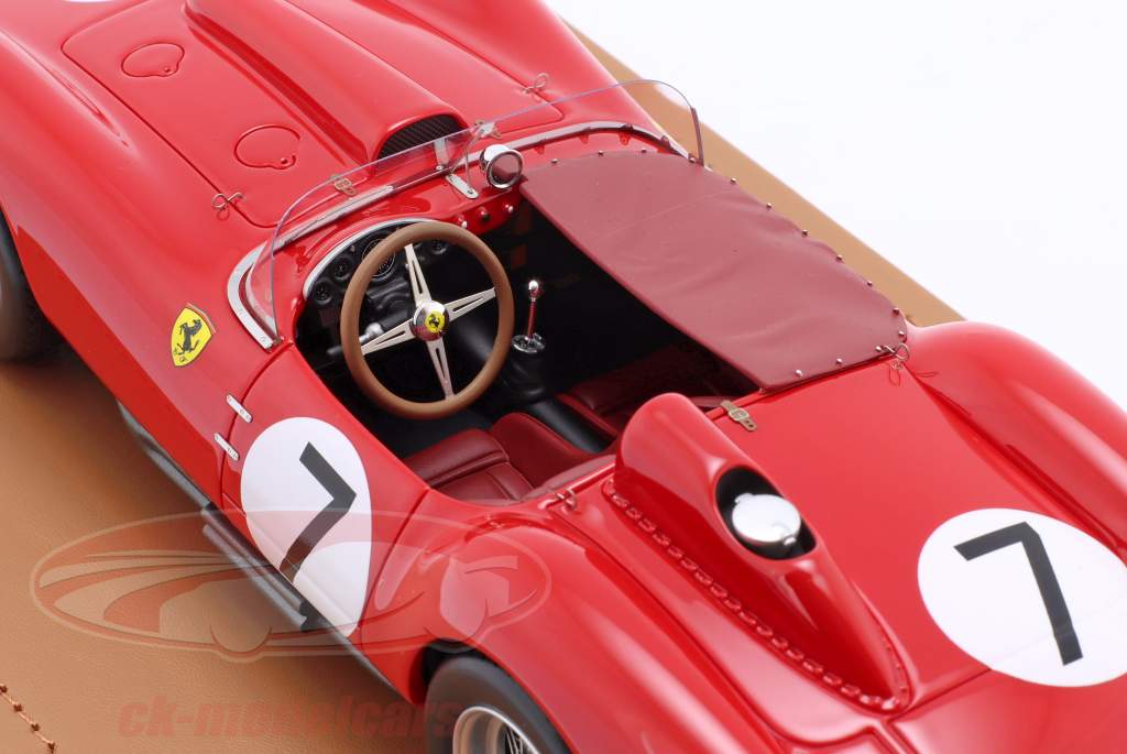 Ferrari 250TR58 #7 3° 1000km Nürburgring 1958 von Trips, Gendebien 1:18 Tecnomodel
