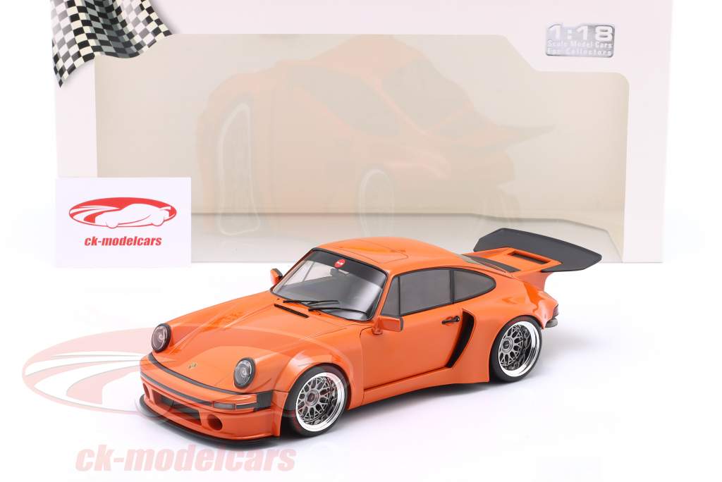 Porsche KS-R 建设年份 2022 橙色 1:18 Solido