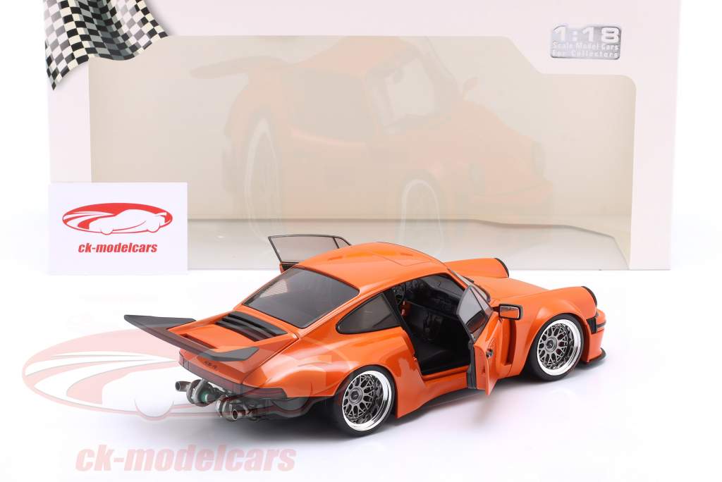 Porsche KS-R 建设年份 2022 橙色 1:18 Solido