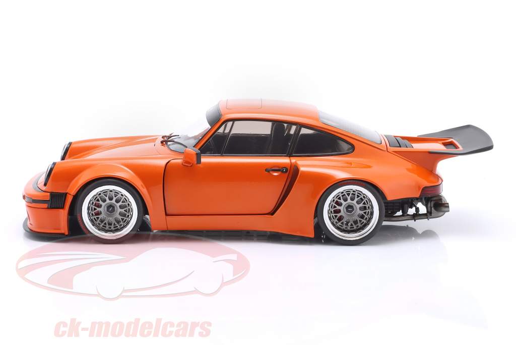 Porsche KS-R 建设年份 2022 橙色 1:18 Solido